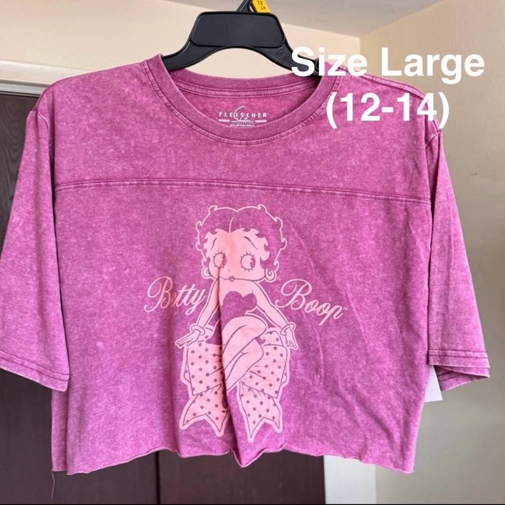 Betty Boop Women's Graphic Skimmer Tee,